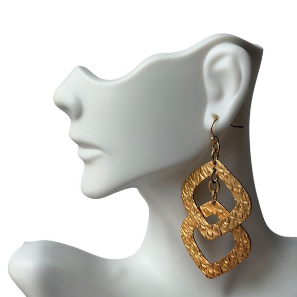 Chicos Y2K Gold Geometric Dangle Earrings Textured Linked Shapes Statement Style - Picture 9 of 13